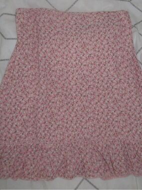 Brandy Melville Pink Floral Mini Skirt